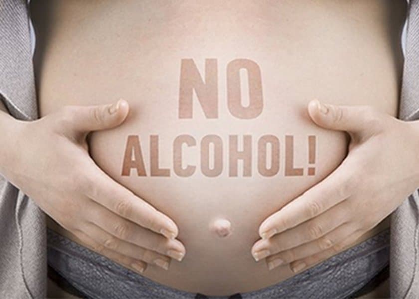Αλκοόλ στην εγκυμοσύνη: επιτρέπεται;
